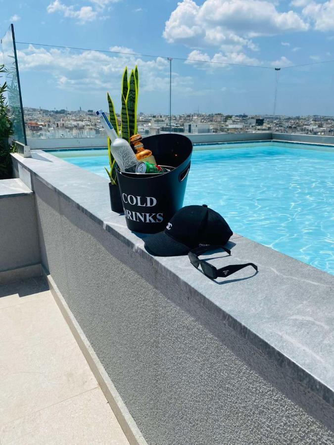 New 2Bd Aprt With Shared Rooftop Pool E2 Афины Экстерьер фото