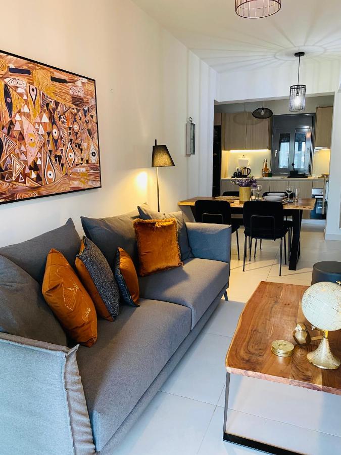 New 2Bd Aprt With Shared Rooftop Pool E2 Афины Экстерьер фото